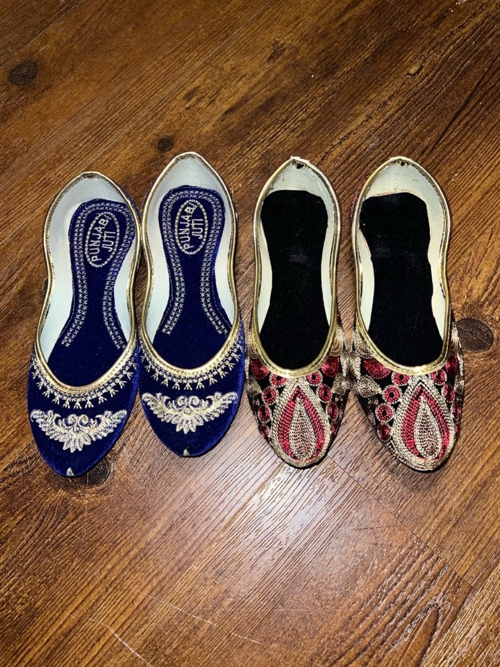 Traditional Indian Flats Punjabi Jutti Handmade Red Gold Embroidery Size 6/6.5 - Picture 8 of 10